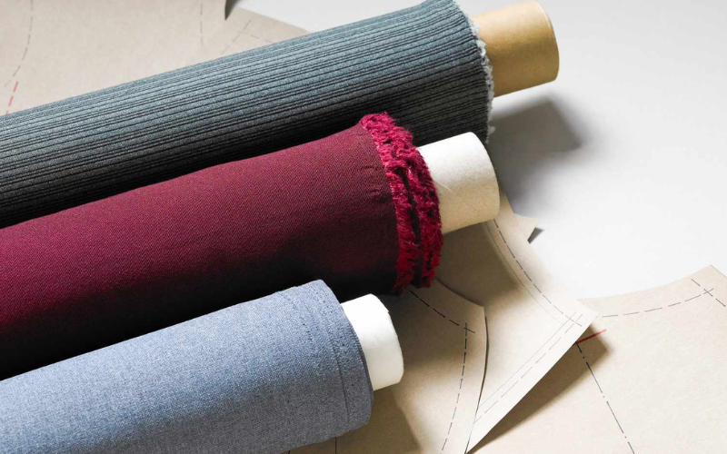 What to Consider When Choosing the Material for Your Suit